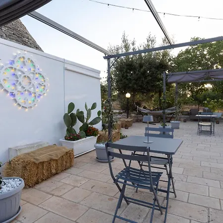 Trulli Arborea * Alberobello